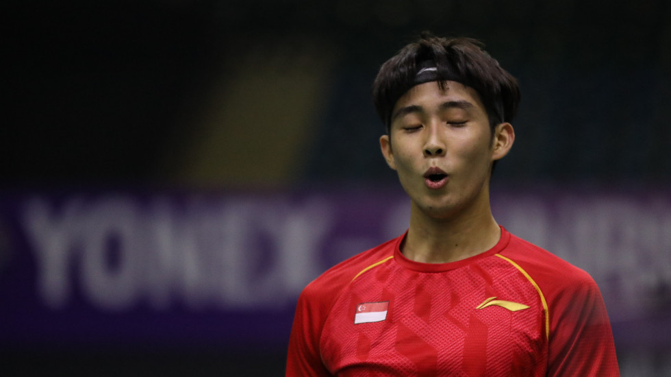 就在老鹰与 就在老鹰与