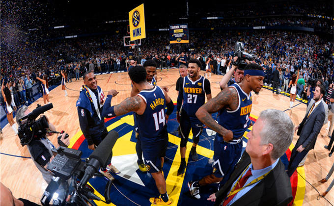 荷官操作台 荷官操作台